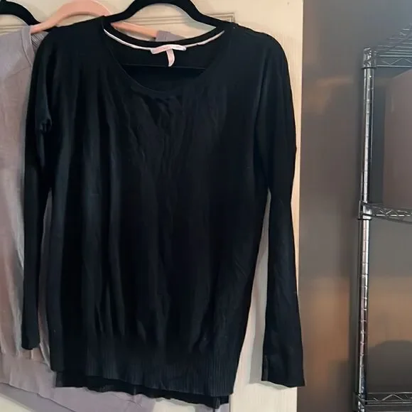 3 pack Victorias Secret & Pink lightweight sweater - Picture 2 of 4